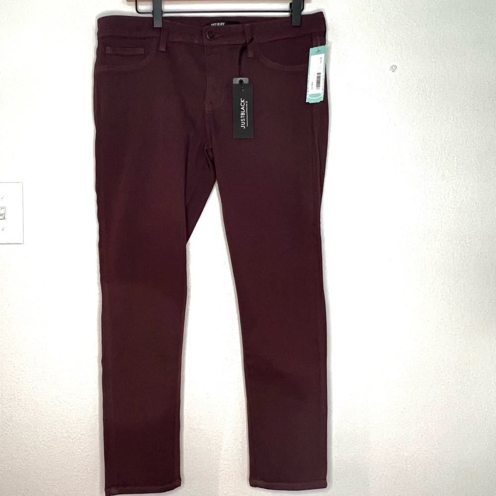 NWT Just Black Addison Skinny Jeans 32P 14P Burgundy